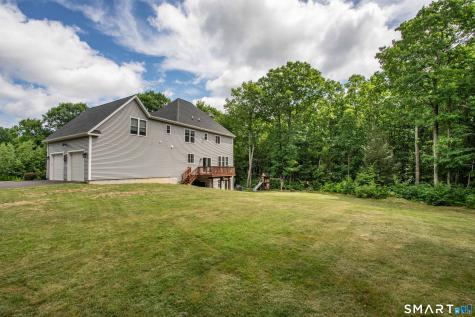 8 Windmill Lane Canton CT 06019