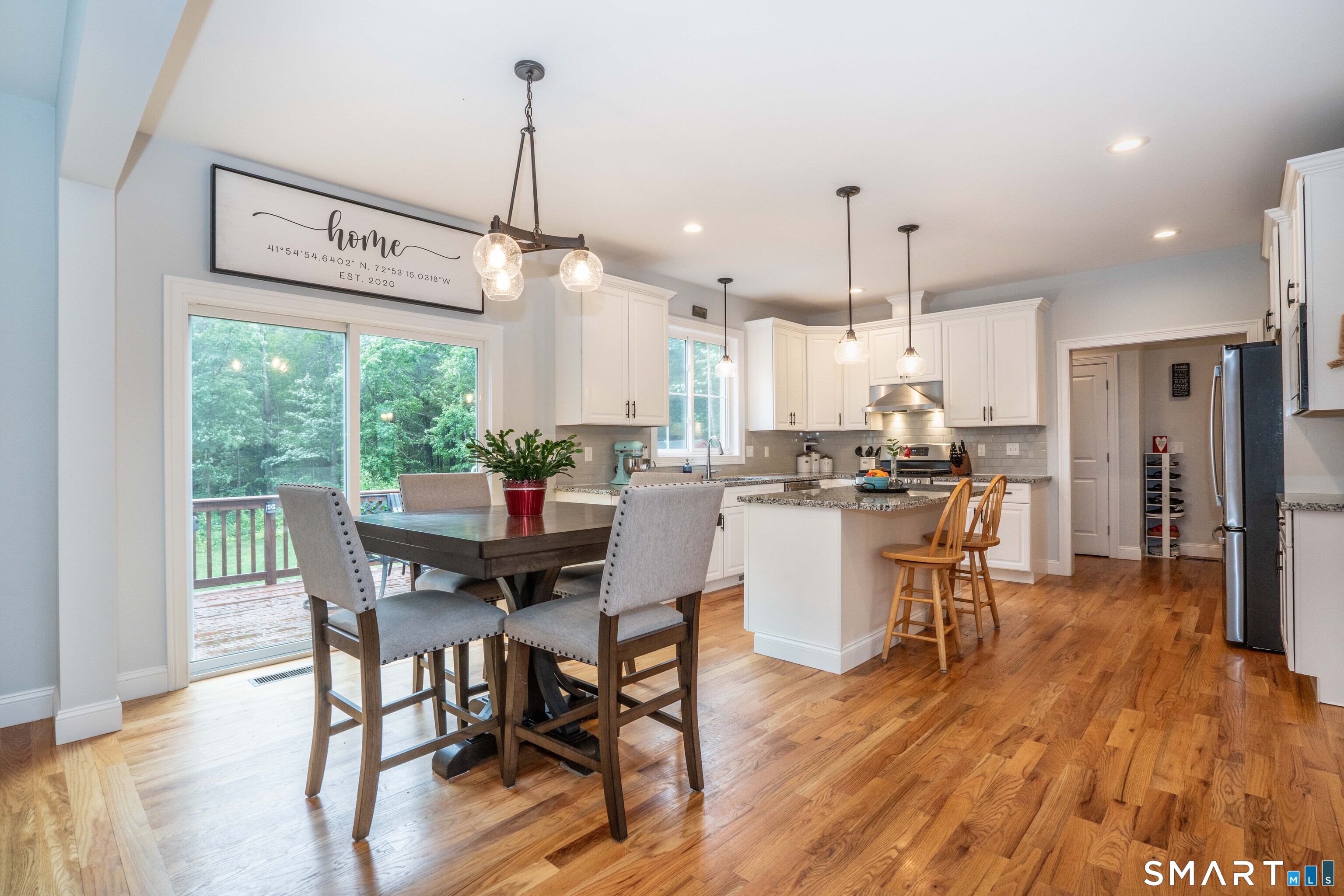 8 Windmill Lane Canton CT 06019