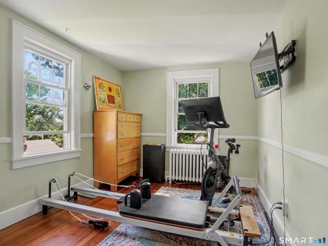 107 Knapp Street Stamford CT 06907