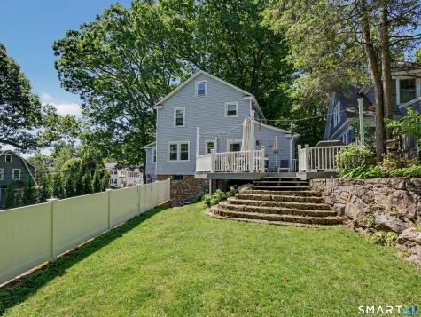 107 Knapp Street Stamford CT 06907