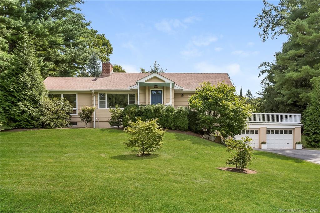 18 Apple Lane Redding CT 06896