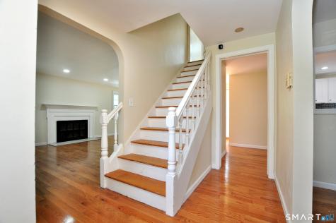 12 Jerome Avenue Bloomfield CT 06002