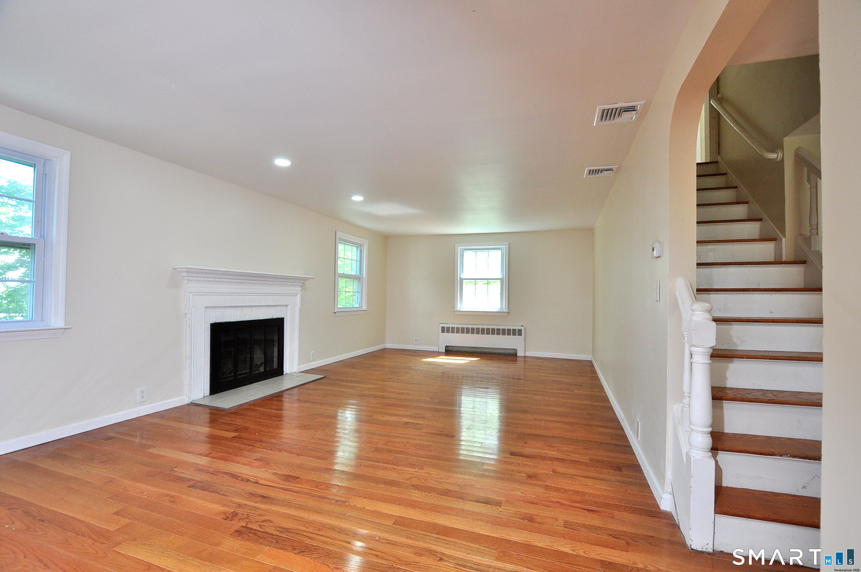 12 Jerome Avenue Bloomfield CT 06002