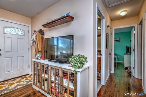 46 Aircraft Road West Haven CT 06516
