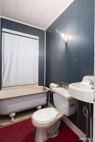 472 West Street Bristol CT 06010
