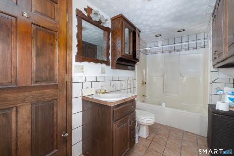 472 West Street Bristol CT 06010