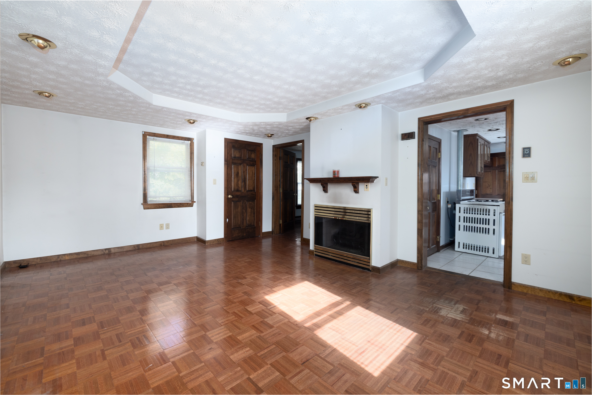 472 West Street Bristol CT 06010