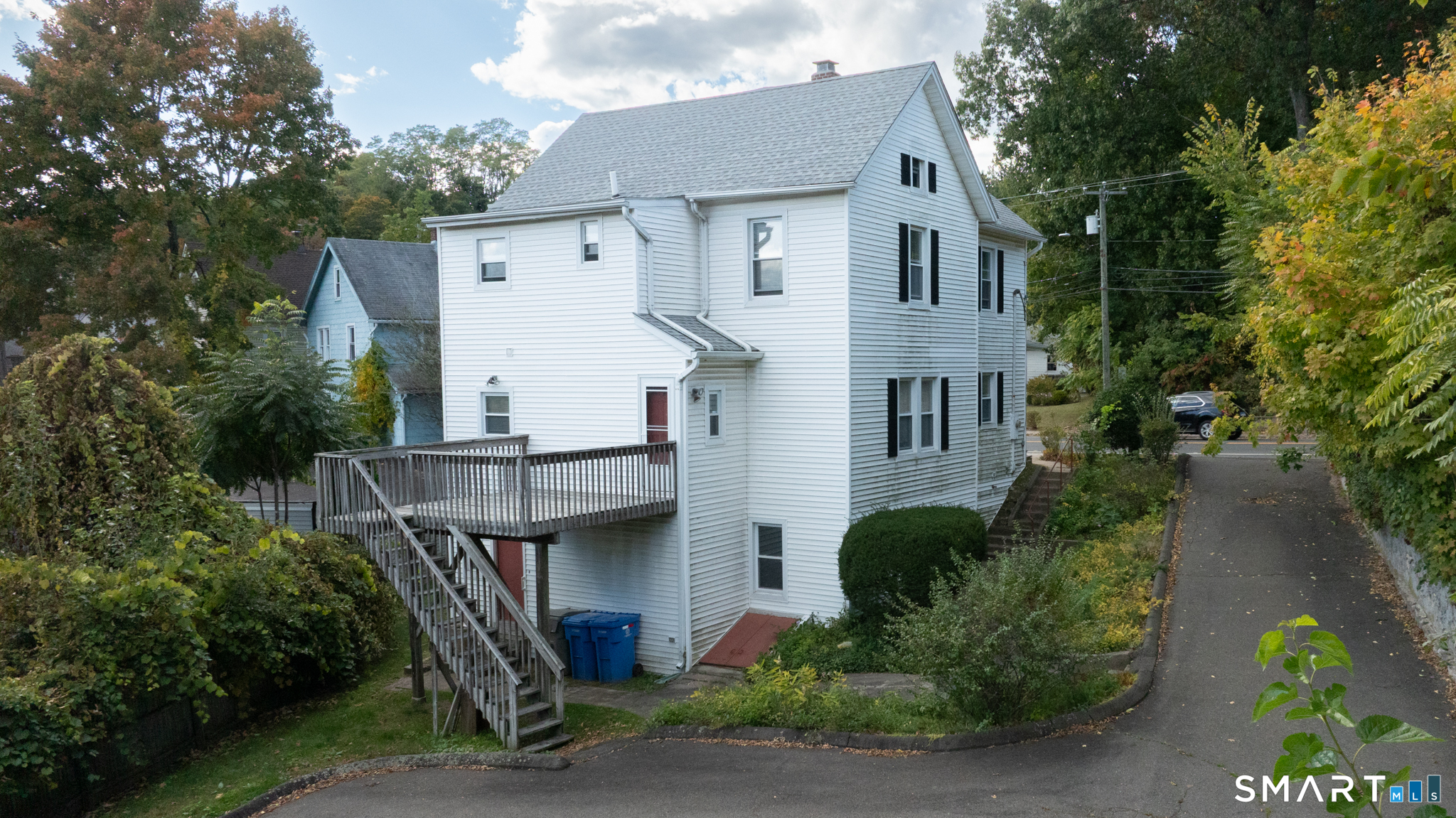472 West Street Bristol CT 06010