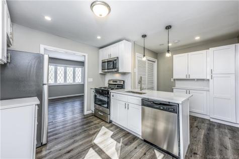 639 Bradley Street East Haven CT 06512