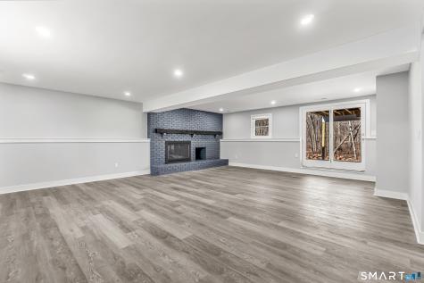 156 Fresh Meadow Lane Milford CT 06461
