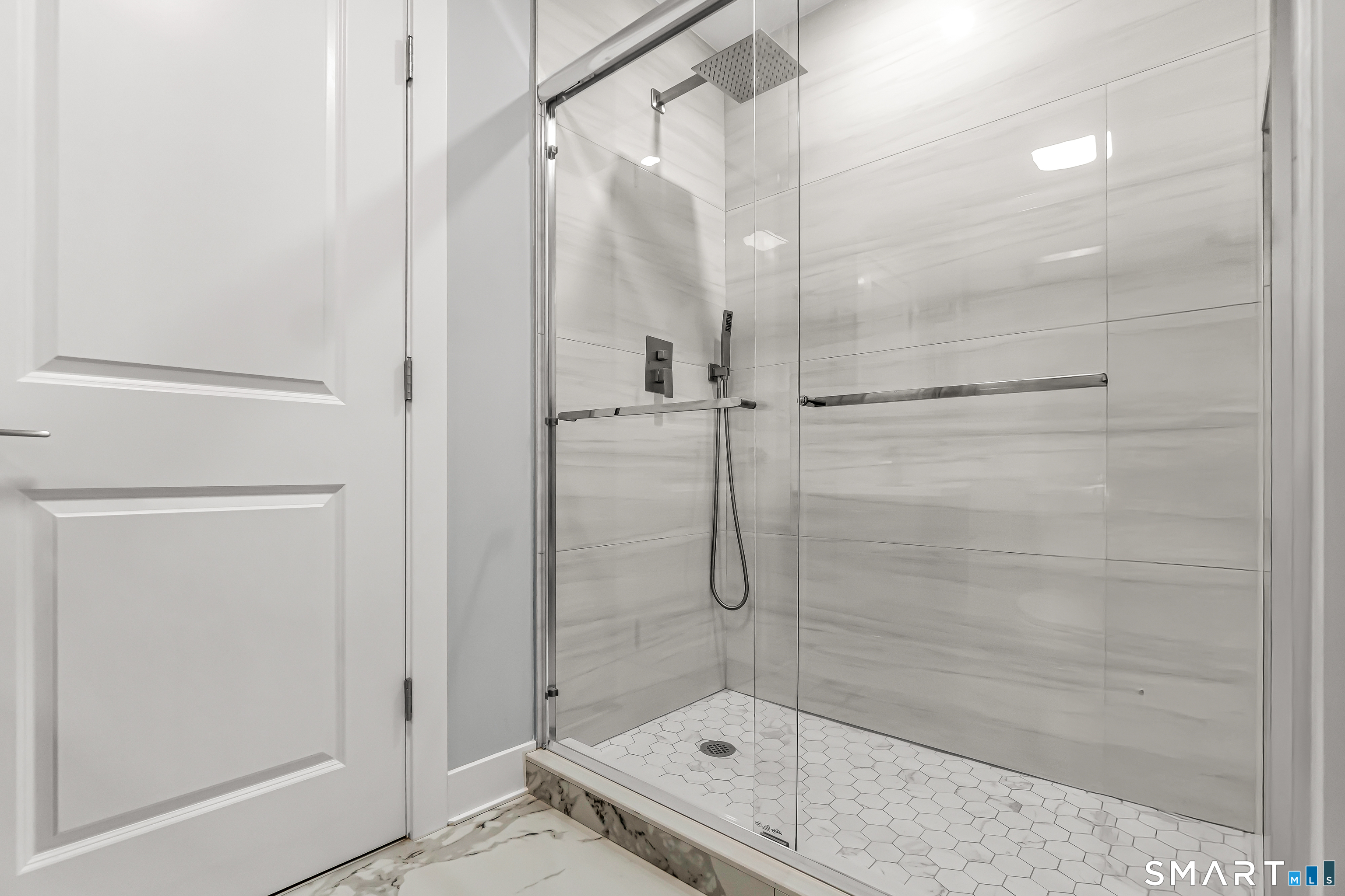 156 Fresh Meadow Lane Milford CT 06461