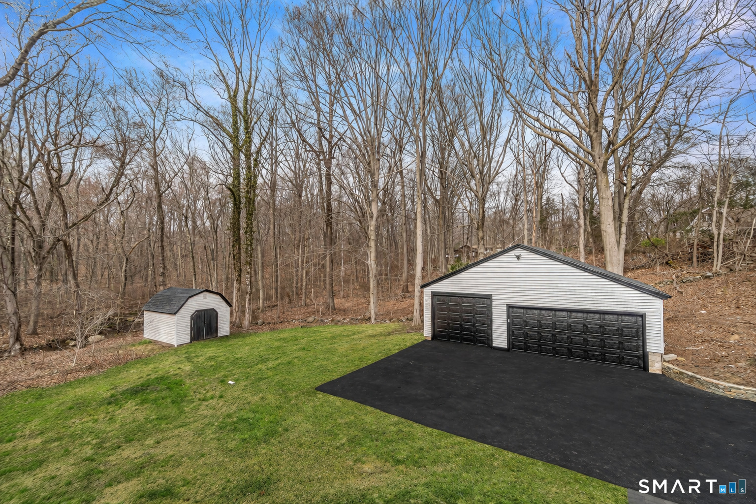 156 Fresh Meadow Lane Milford CT 06461