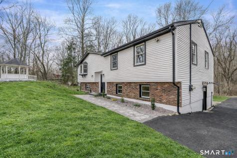 156 Fresh Meadow Lane Milford CT 06461