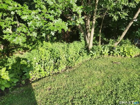 10 Elizabeth Lane Windham CT 06256