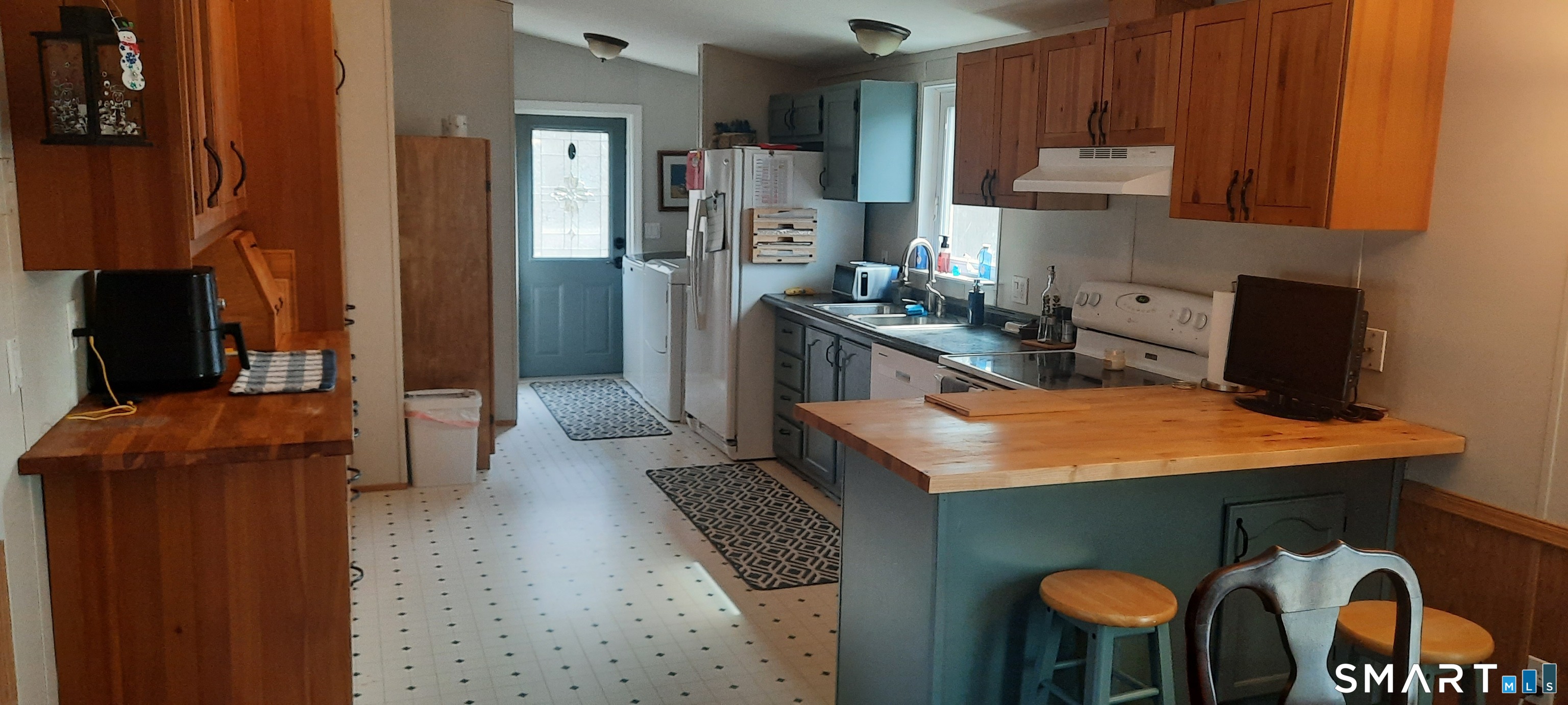 10 Elizabeth Lane Windham CT 06256