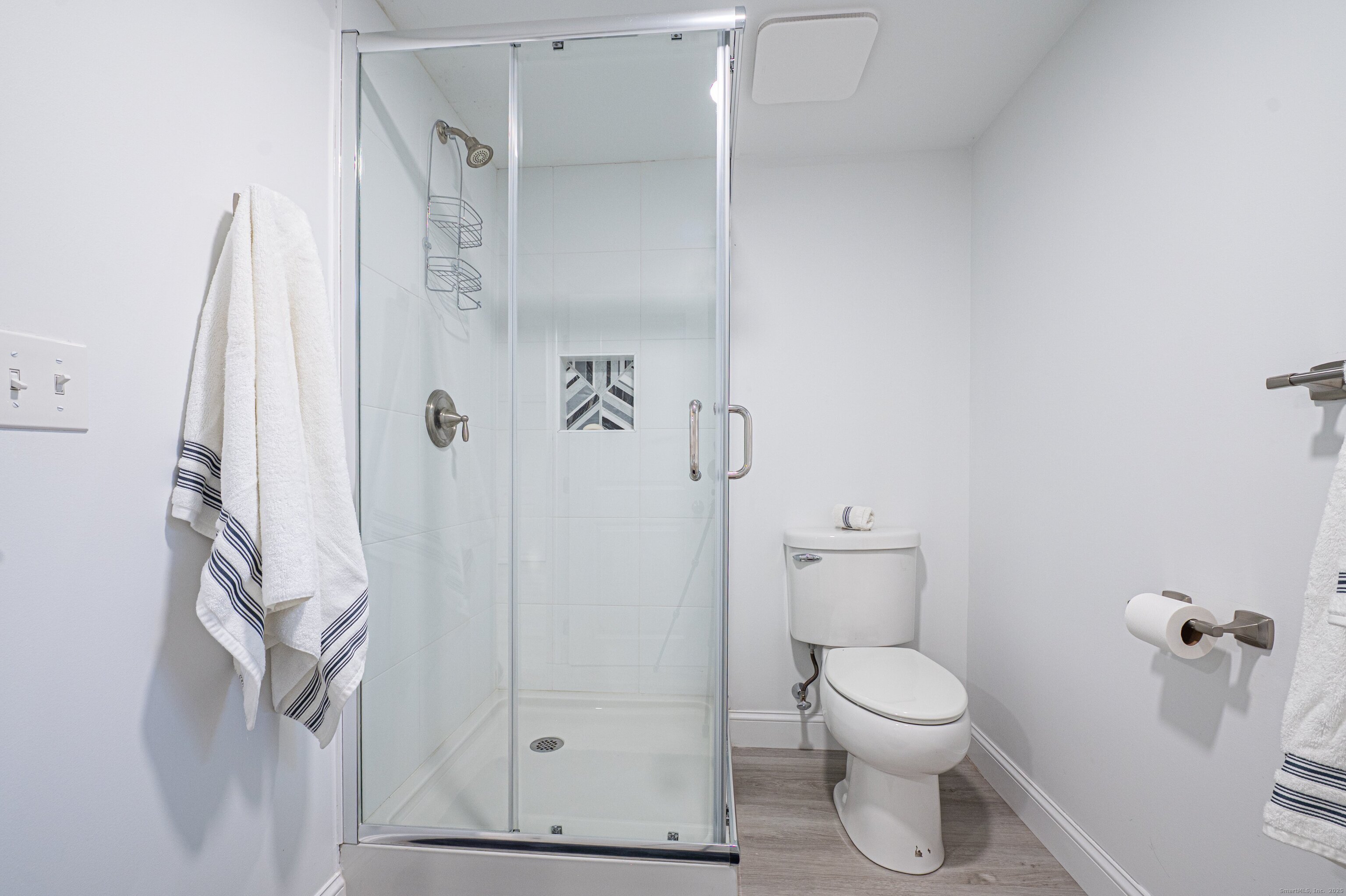 15 Griffing Pond Road Branford CT 06405