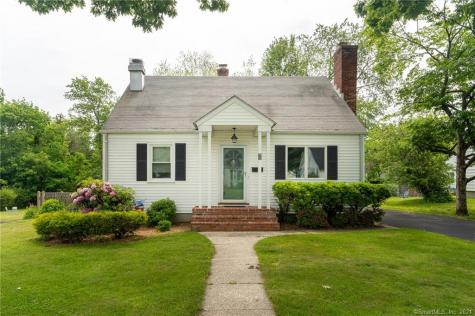 47 Quaker Lane Fairfield CT 06824