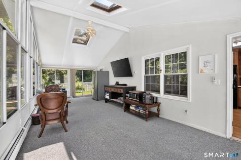 20 Woodrow Avenue Norwich CT 06360