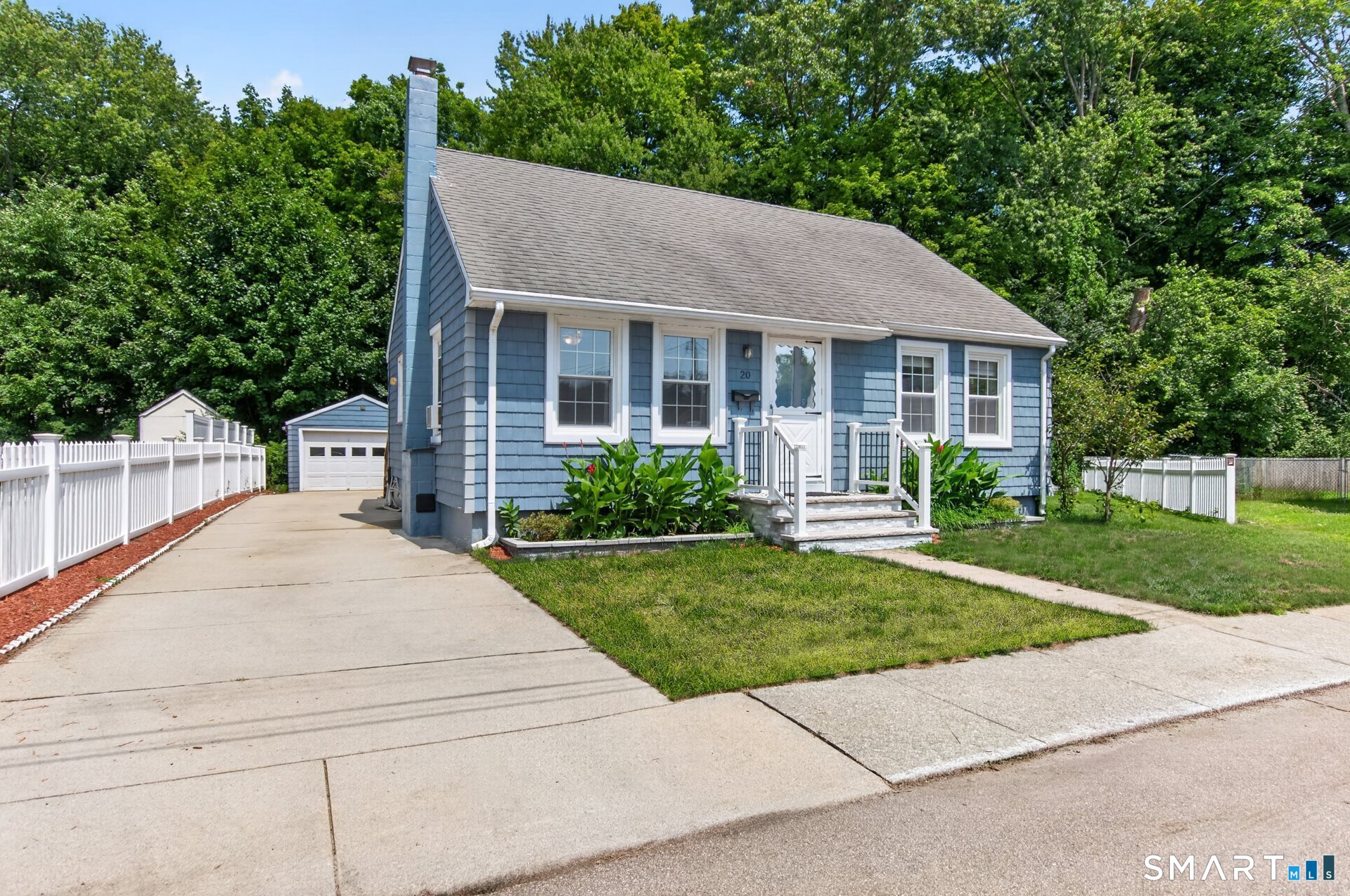 20 Woodrow Avenue Norwich CT 06360
