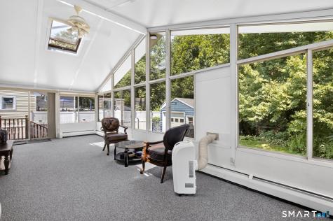 20 Woodrow Avenue Norwich CT 06360