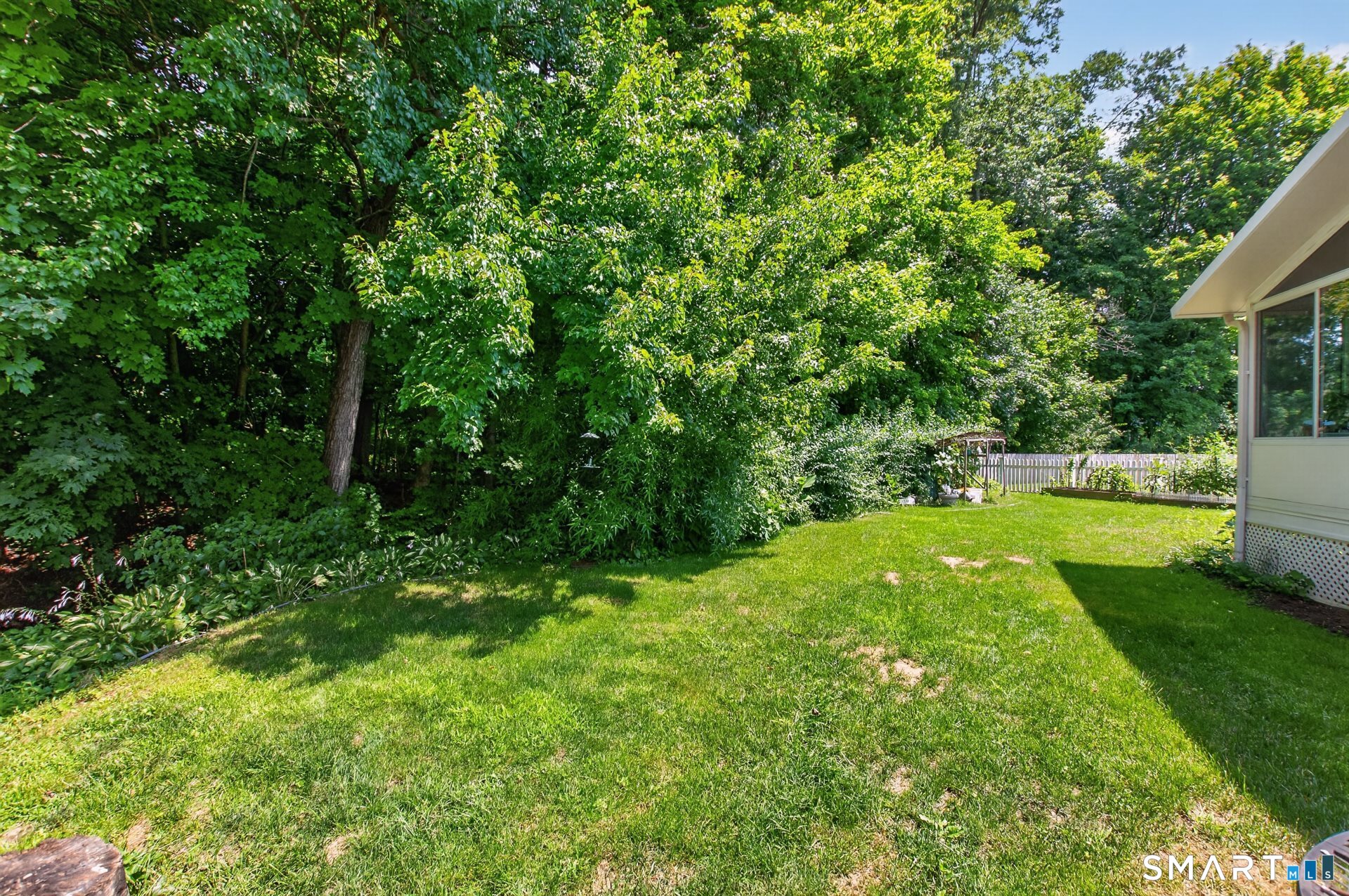 20 Woodrow Avenue Norwich CT 06360