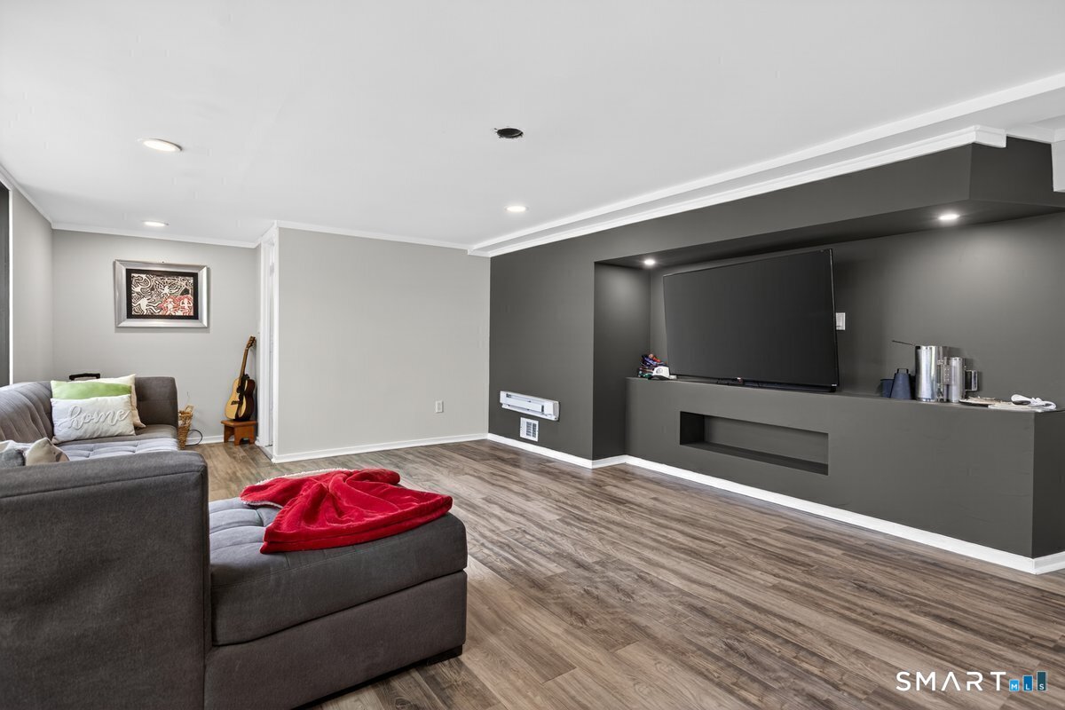 131 Clay Hill Road Stamford CT 06905