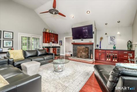 490 Cutlers Farm Road Monroe CT 06468