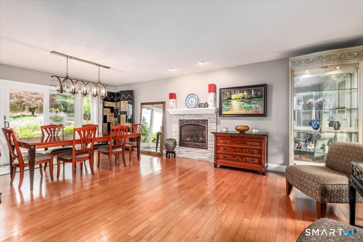 490 Cutlers Farm Road Monroe CT 06468