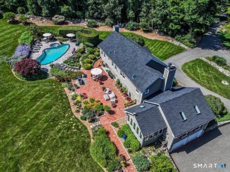 490 Cutlers Farm Road Monroe CT 06468