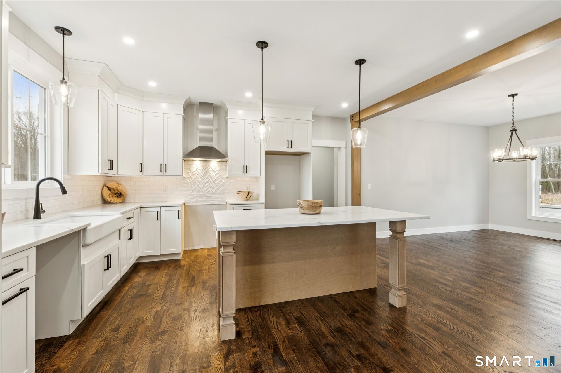 592 Village Street Bristol CT 06010