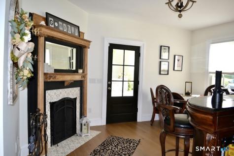 688 Main North Street Southbury CT 06488