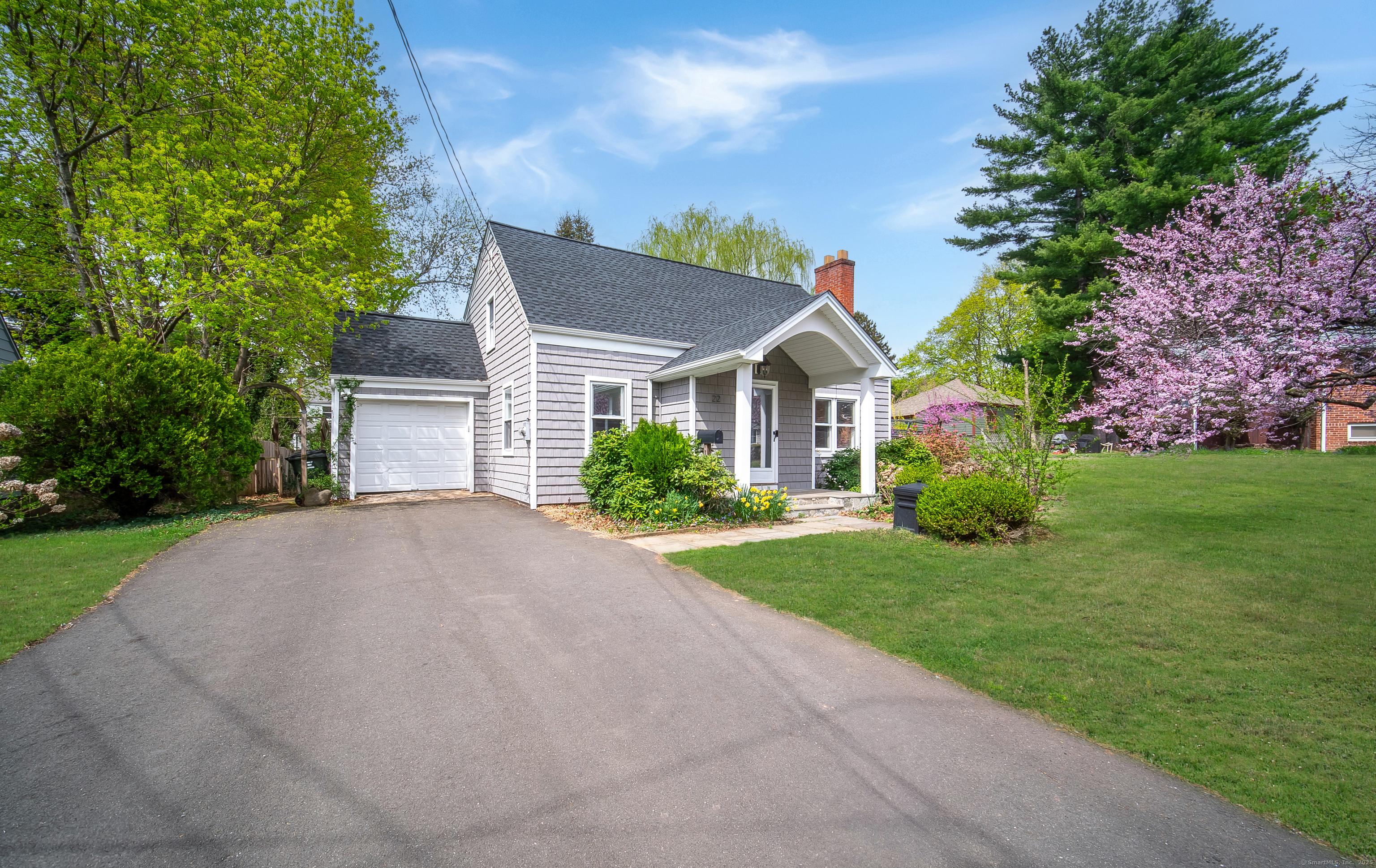 22 Hooker Drive West Hartford CT 06107