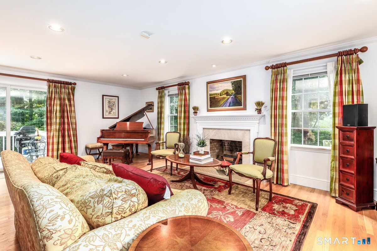 26 Bayberry Lane New Milford CT 06776