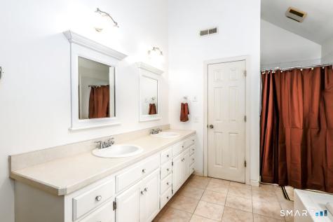 26 Bayberry Lane New Milford CT 06776