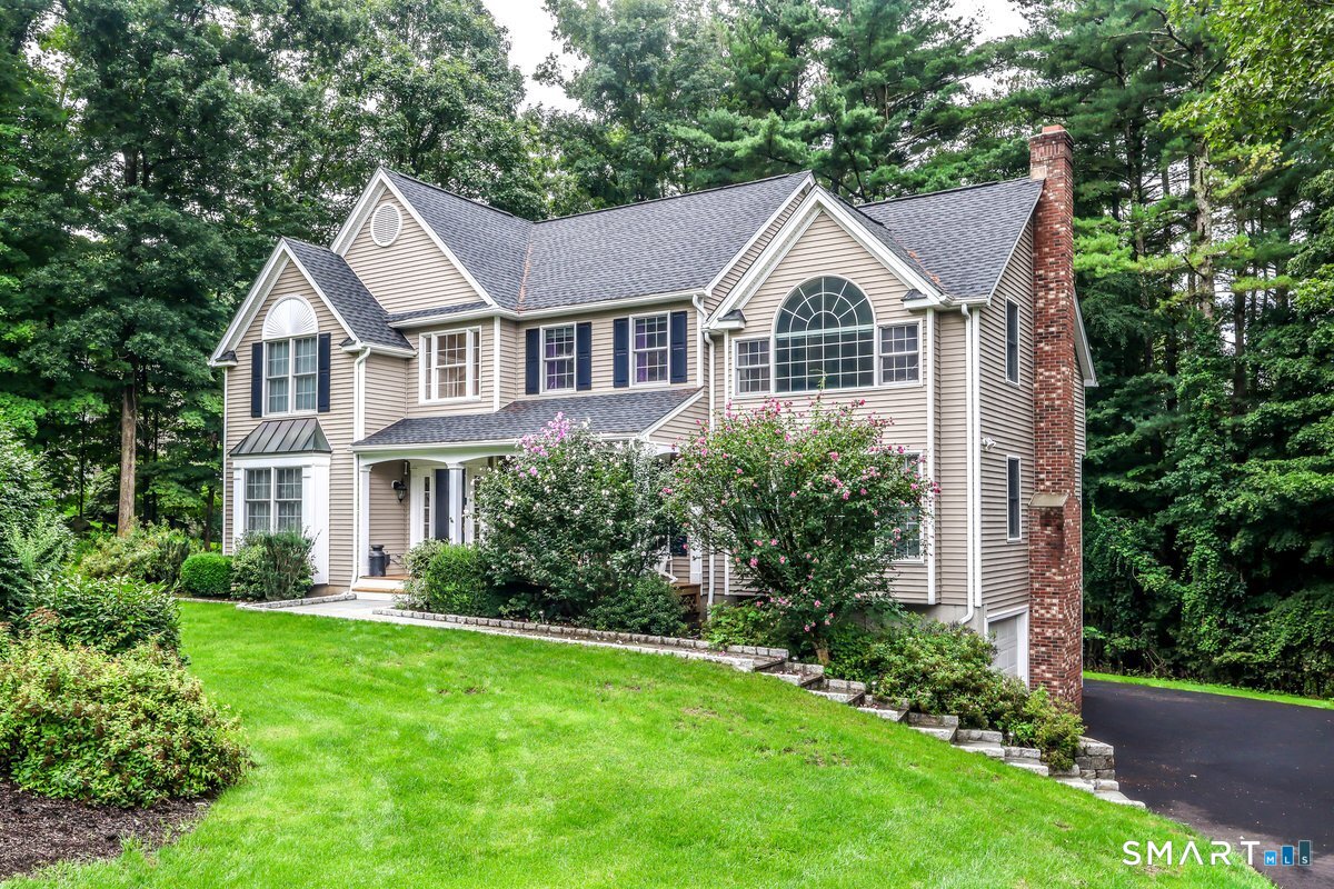 26 Bayberry Lane New Milford CT 06776
