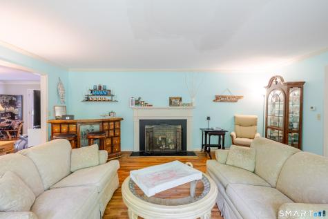 40 Echo Valley Road Newtown CT 06470