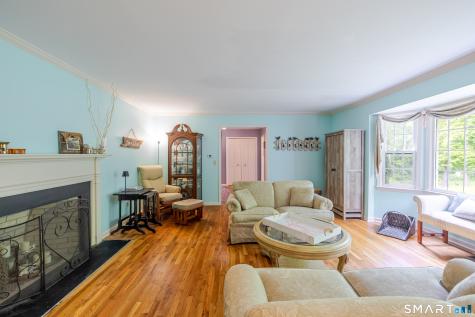 40 Echo Valley Road Newtown CT 06470