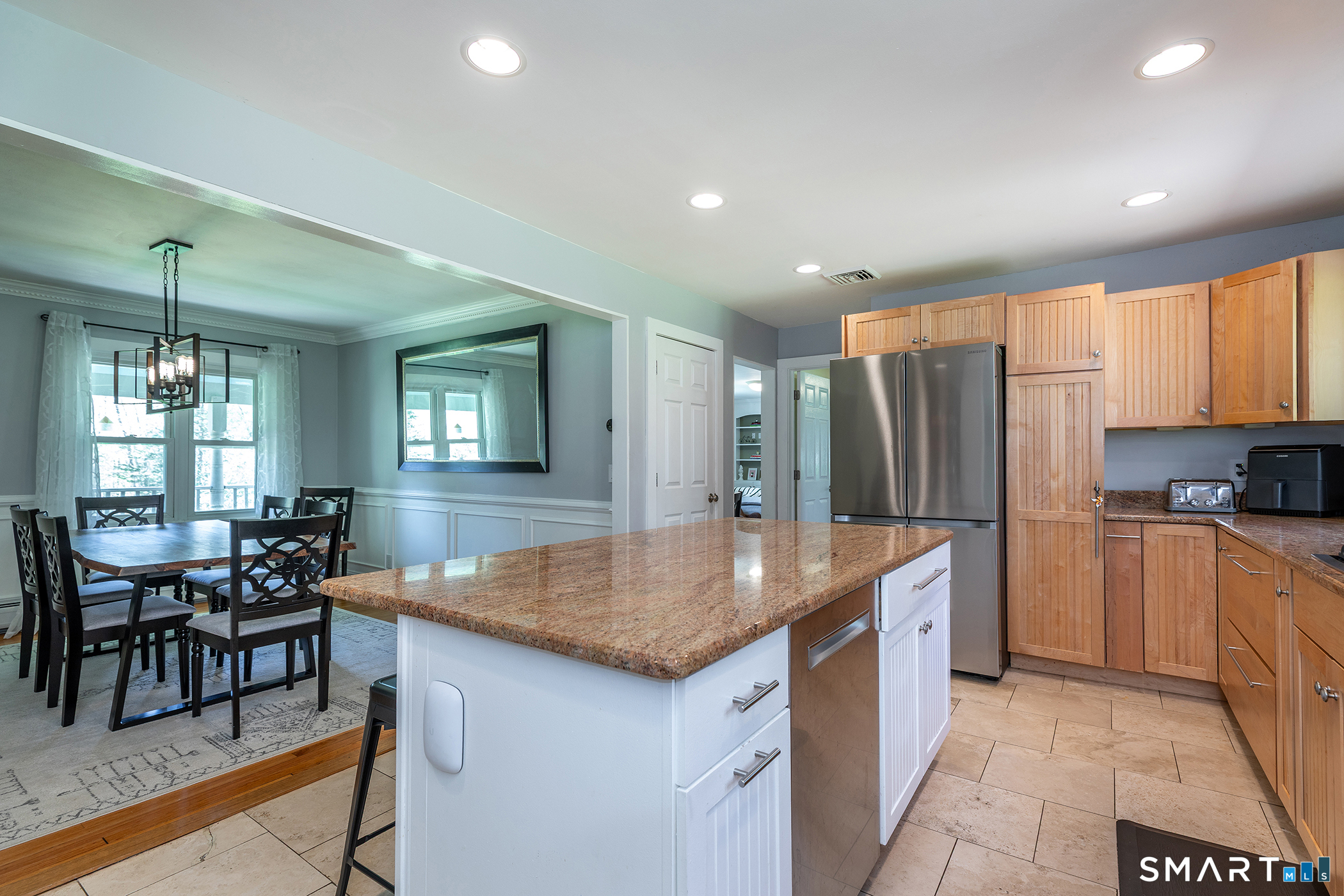 16 Hall Lane New Milford CT 06755