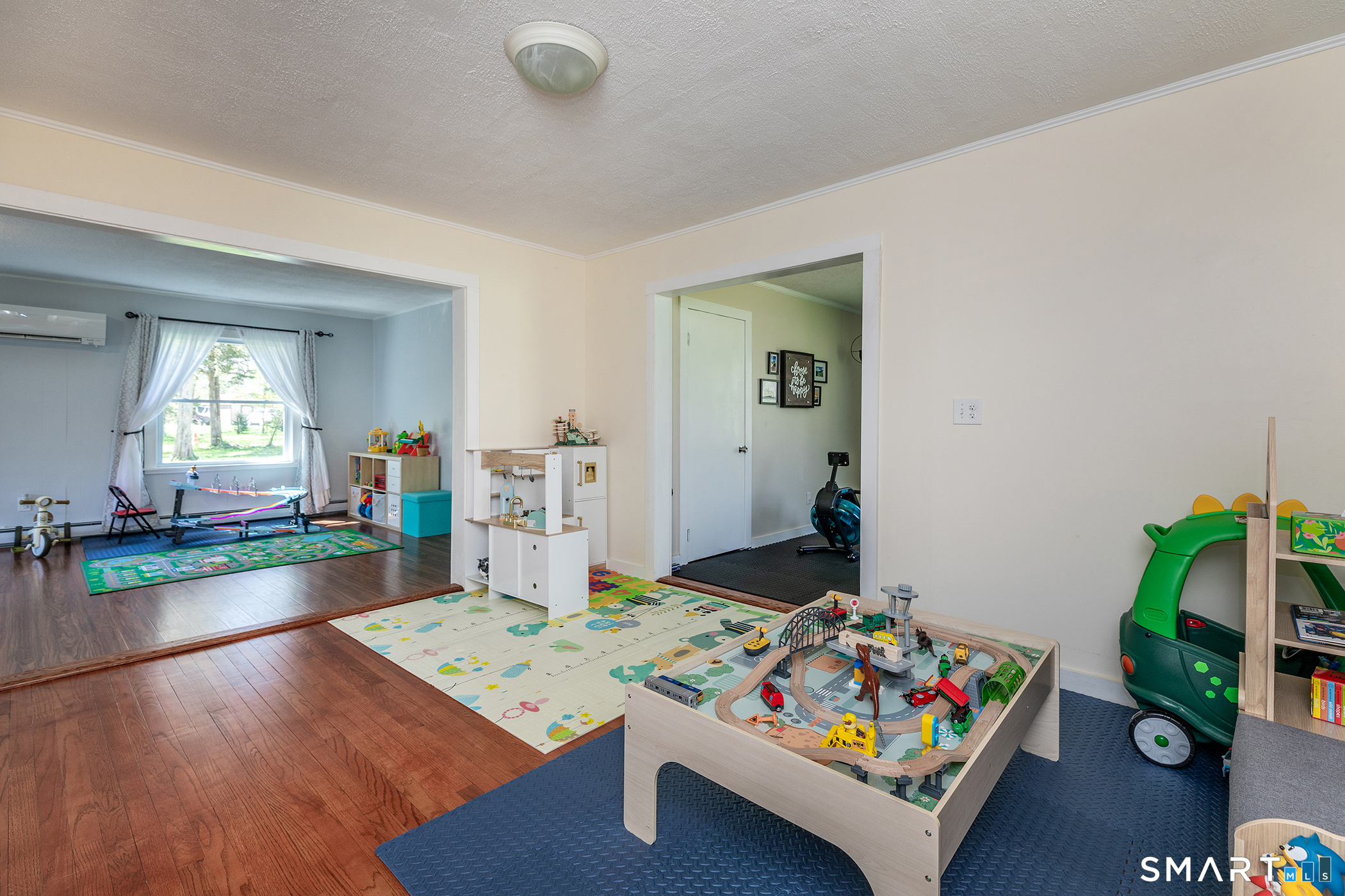 16 Hall Lane New Milford CT 06755
