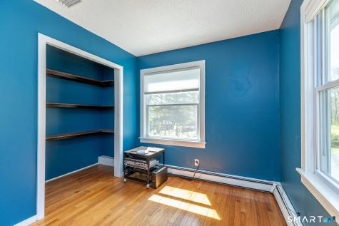16 Hall Lane New Milford CT 06755