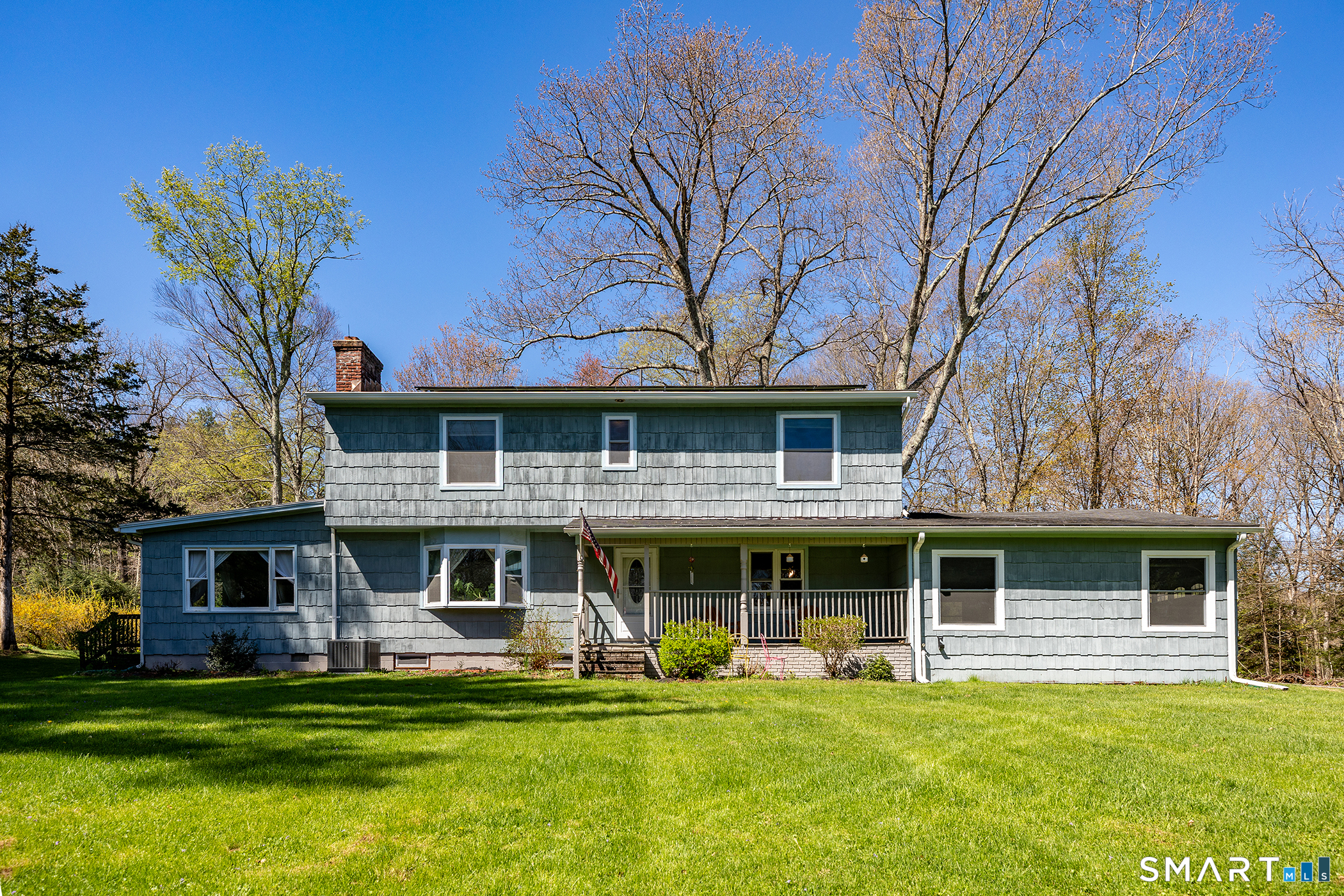 16 Hall Lane New Milford CT 06755