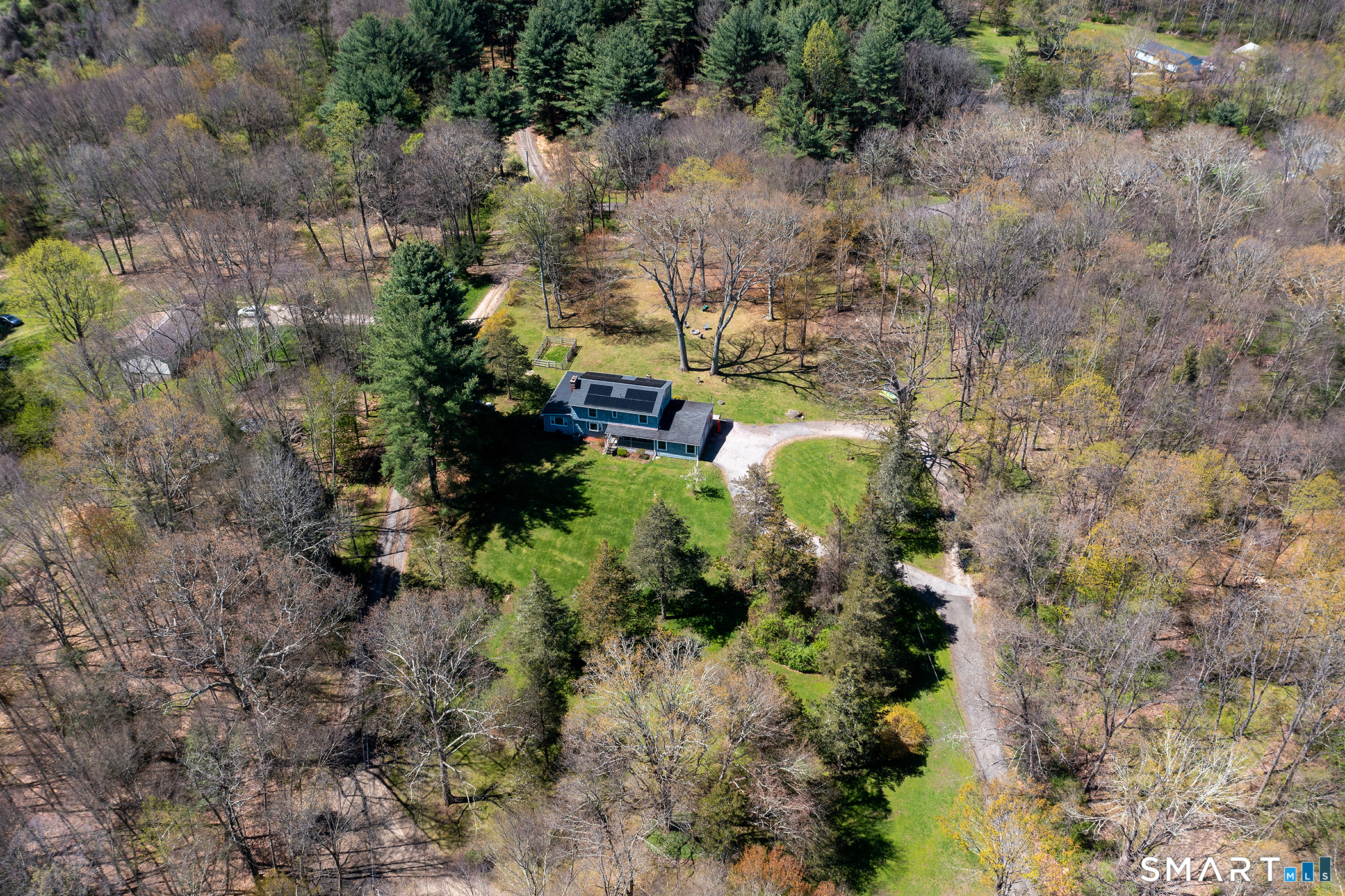 16 Hall Lane New Milford CT 06755