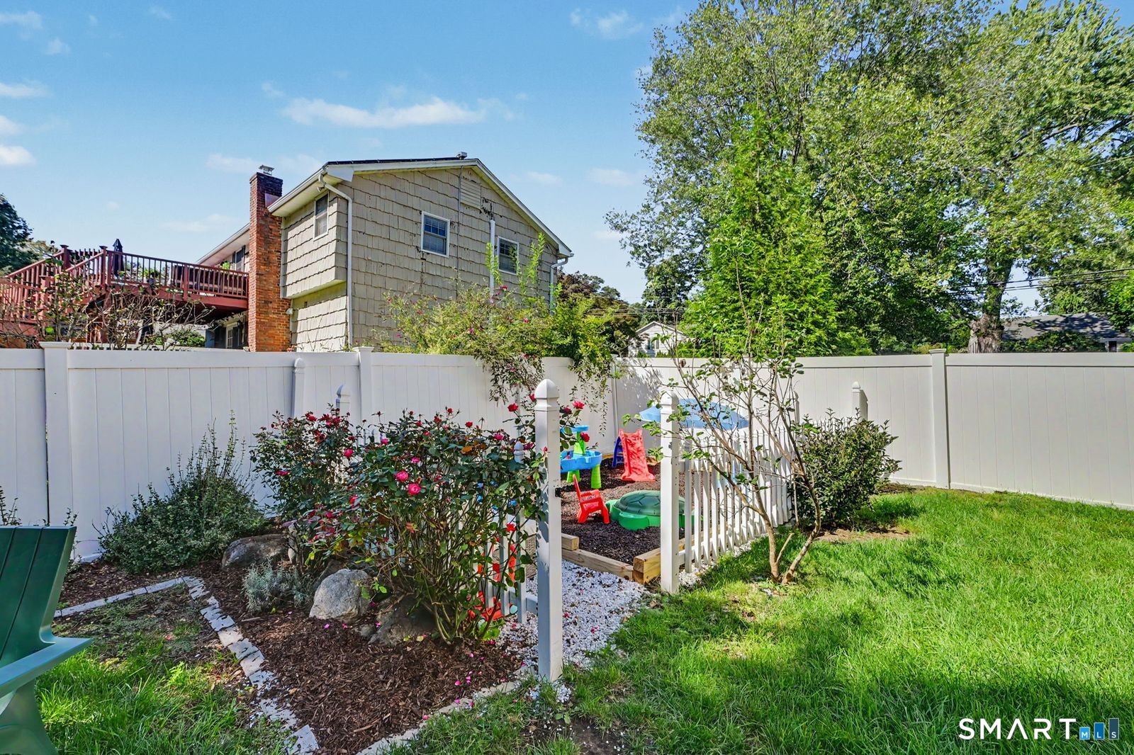 200 Woodridge South Drive Stamford CT 06902