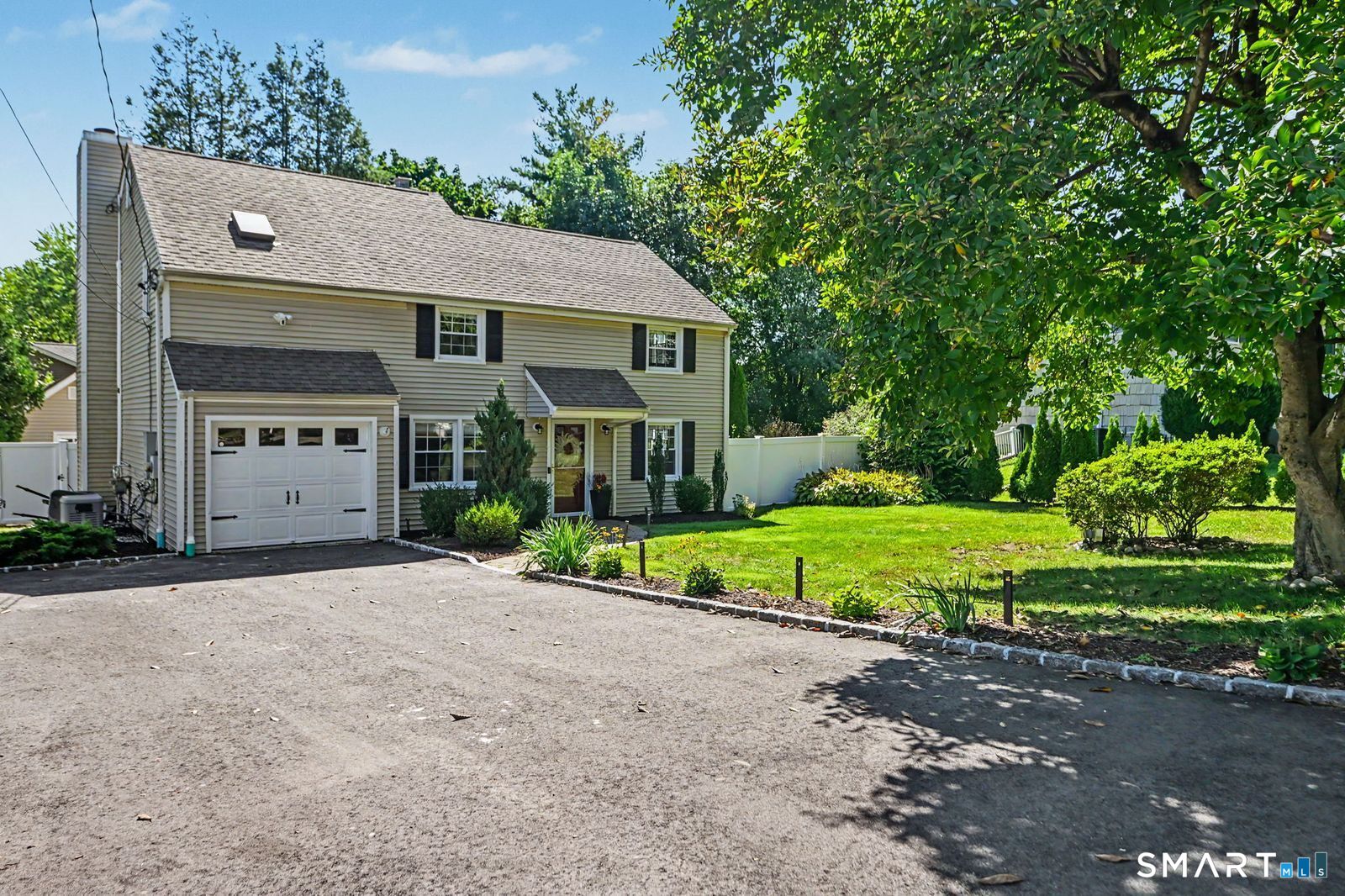 200 Woodridge South Drive Stamford CT 06902
