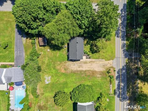 133 Bloomingdale Road Waterford CT 06375