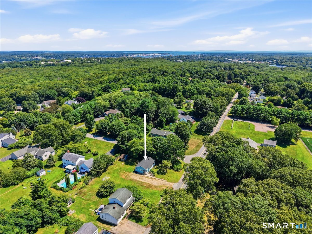 133 Bloomingdale Road Waterford CT 06375