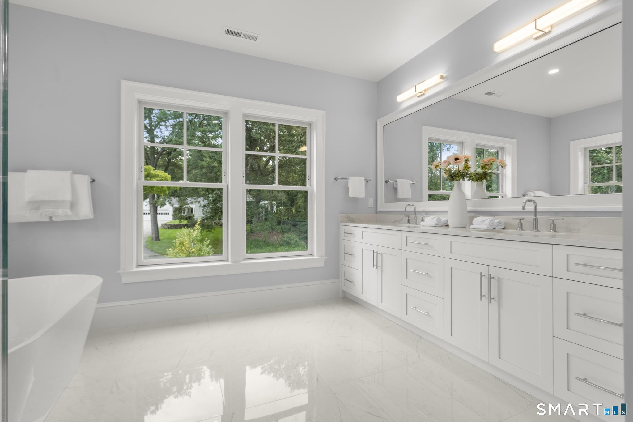 102 Silver Ridge Road New Canaan CT 06840