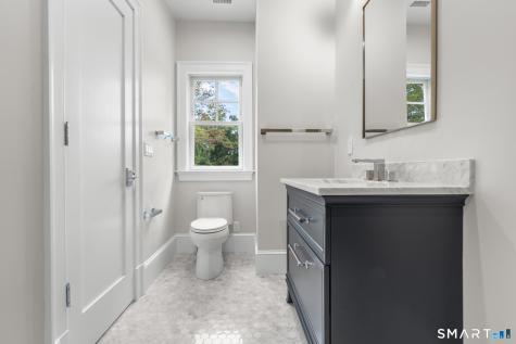 102 Silver Ridge Road New Canaan CT 06840