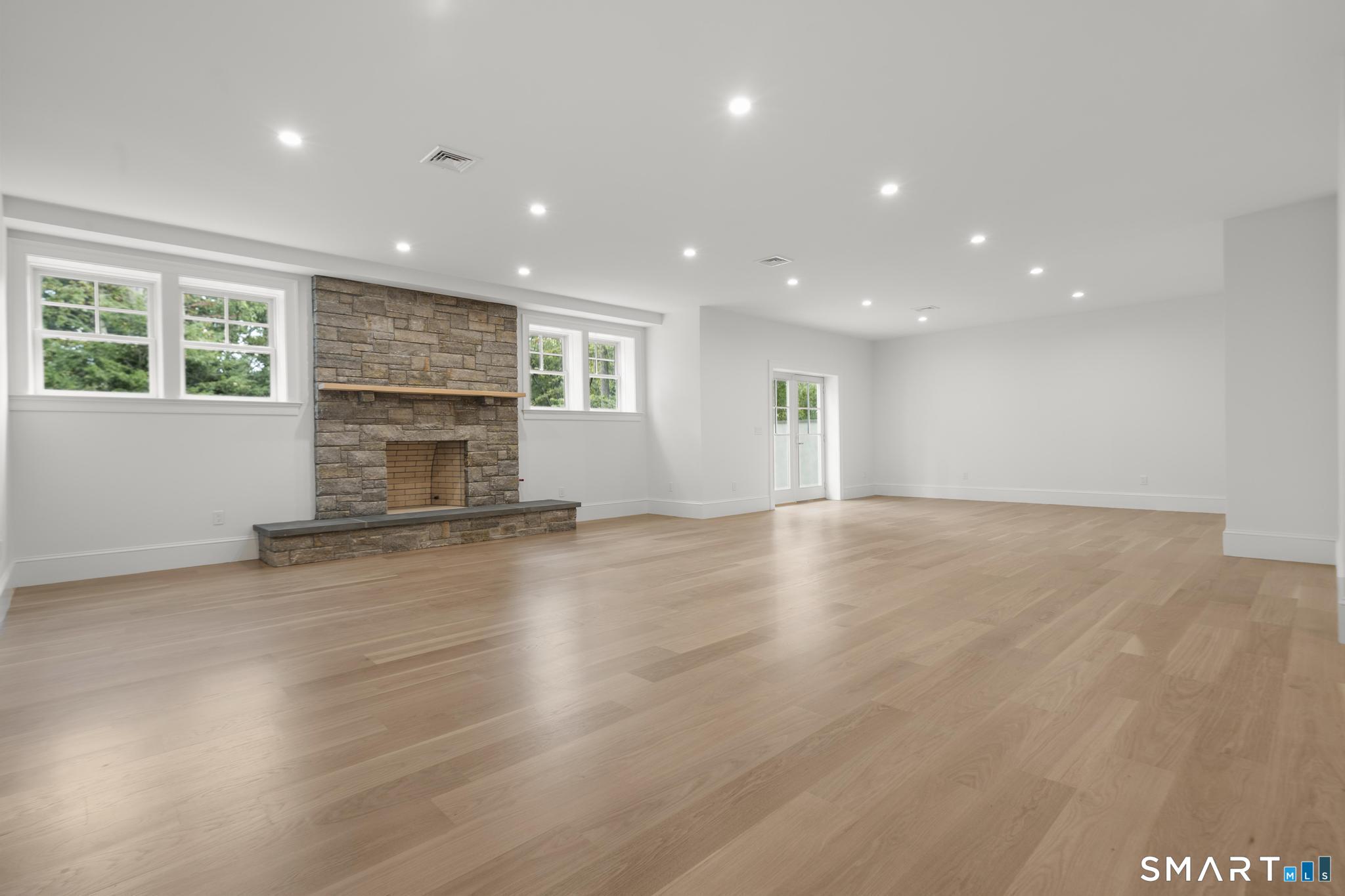 102 Silver Ridge Road New Canaan CT 06840