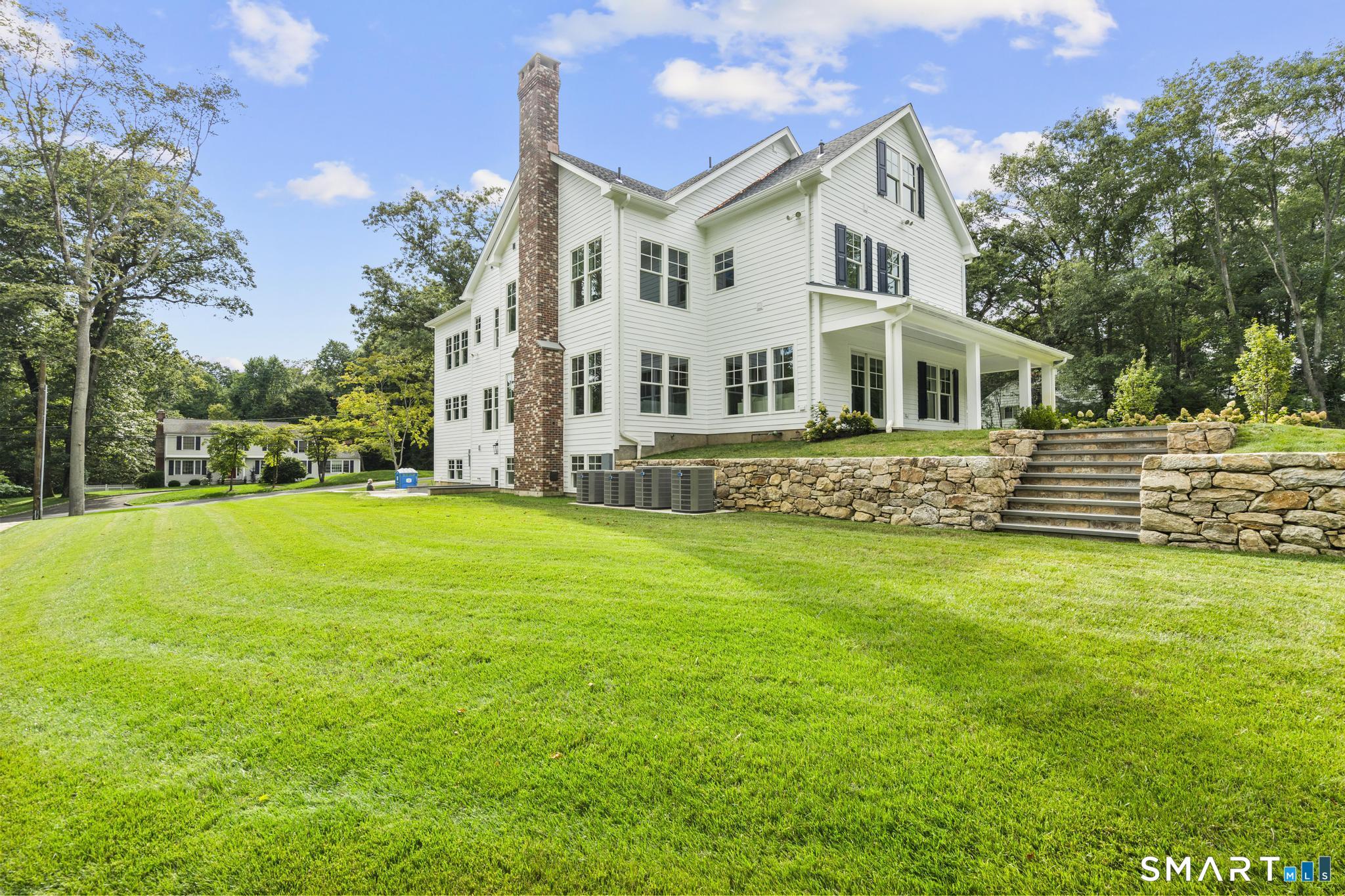 102 Silver Ridge Road New Canaan CT 06840